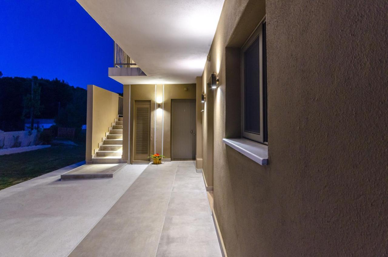 Forest Resort Suites Skiathos Troulos Exterior photo